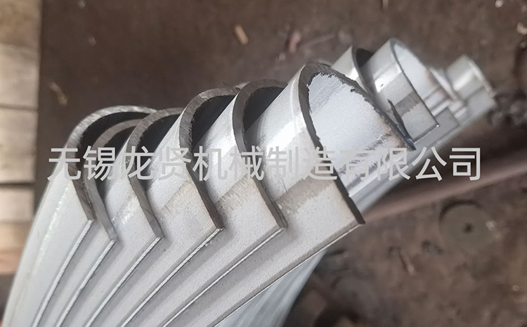 無(wú)錫碳鋼半圓管選哪家？龍賢：把 “半圓鋼” 做成 “放心管”，靠譜到不用挑！